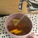 prepare aromatic turmeric cinnamon tea