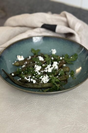 simple grilled okra dish