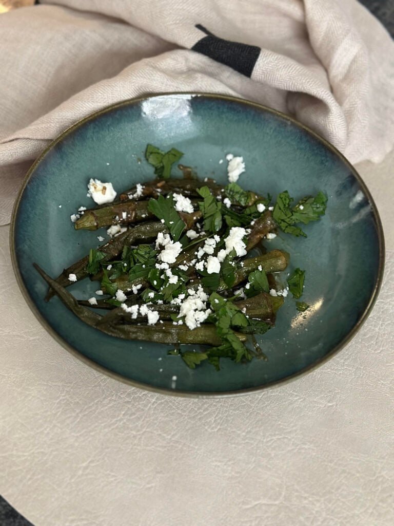 Simple grilled okra dish