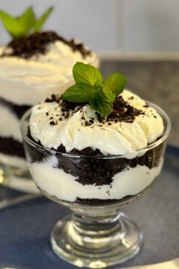 cookies and cream cups dessert