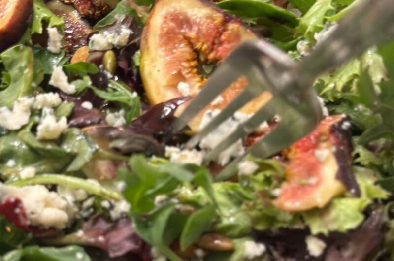 Figs and Blue Cheese Maple Glazed Salad