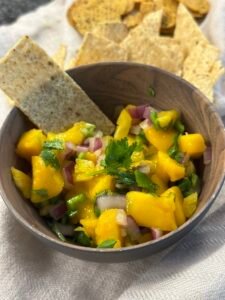 fiesta mango salsa