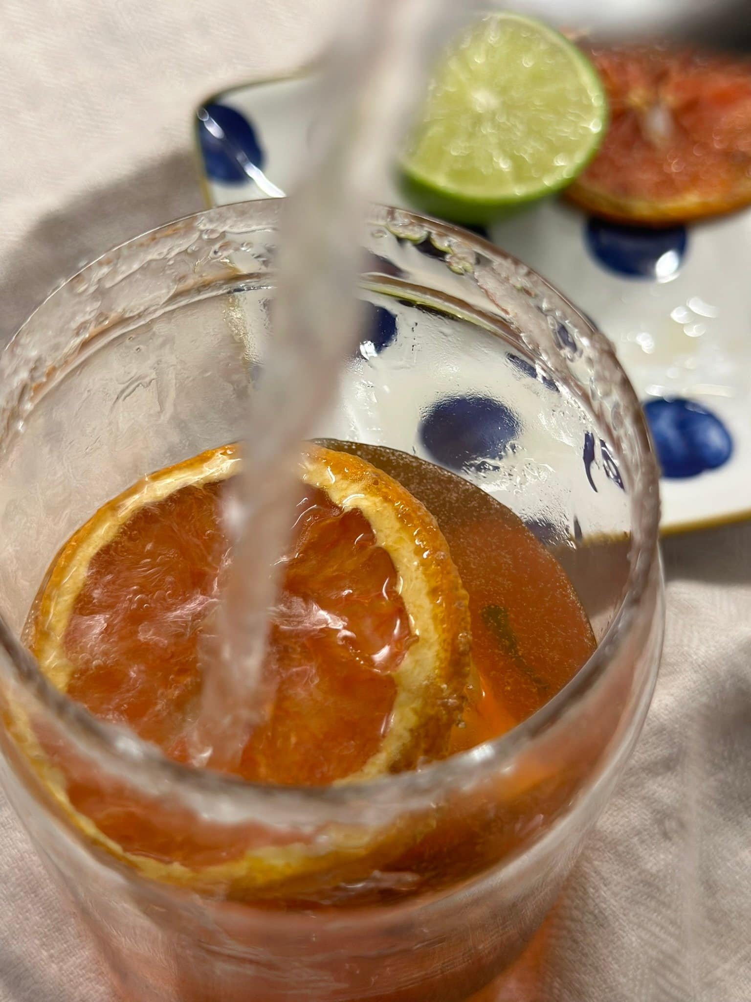 Gin Aperol Spritz ADDING SODA