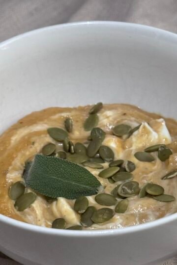 roasted pumpkin and cauliflower soup