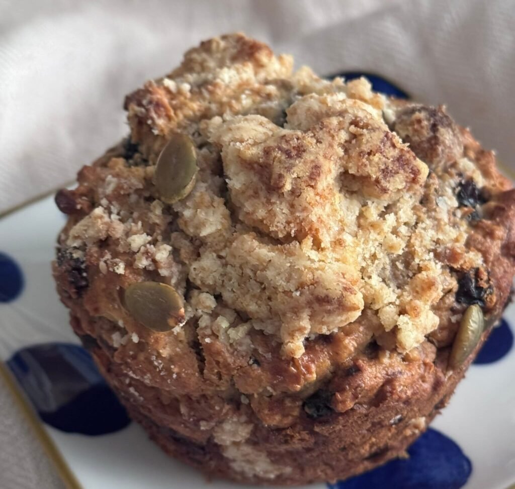 healthy blueberry oat muffins