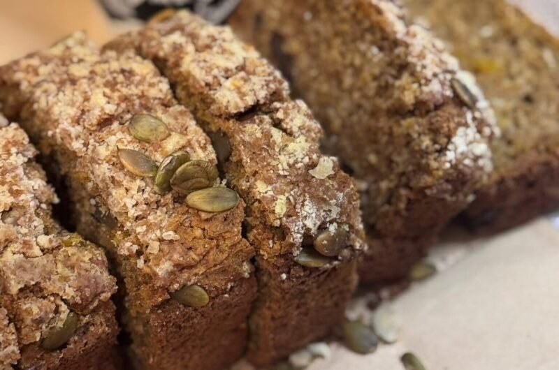 Healthy Pumpkin Bread with Oats