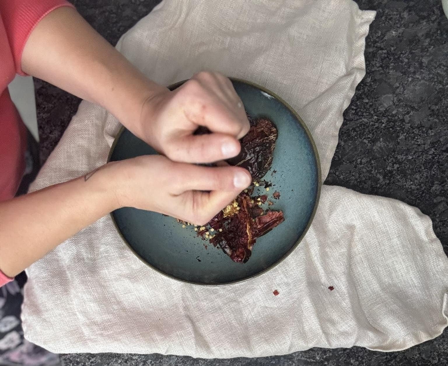 IMG_7629 crush dry peppers