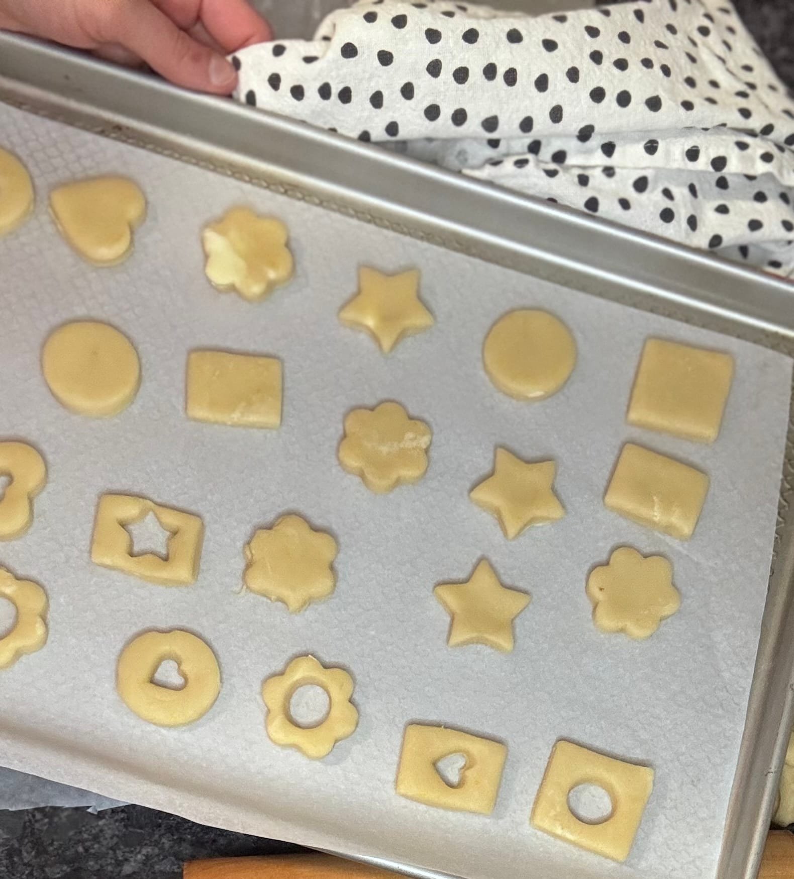 IMG_8485 place cookies to bake on a baking sheet