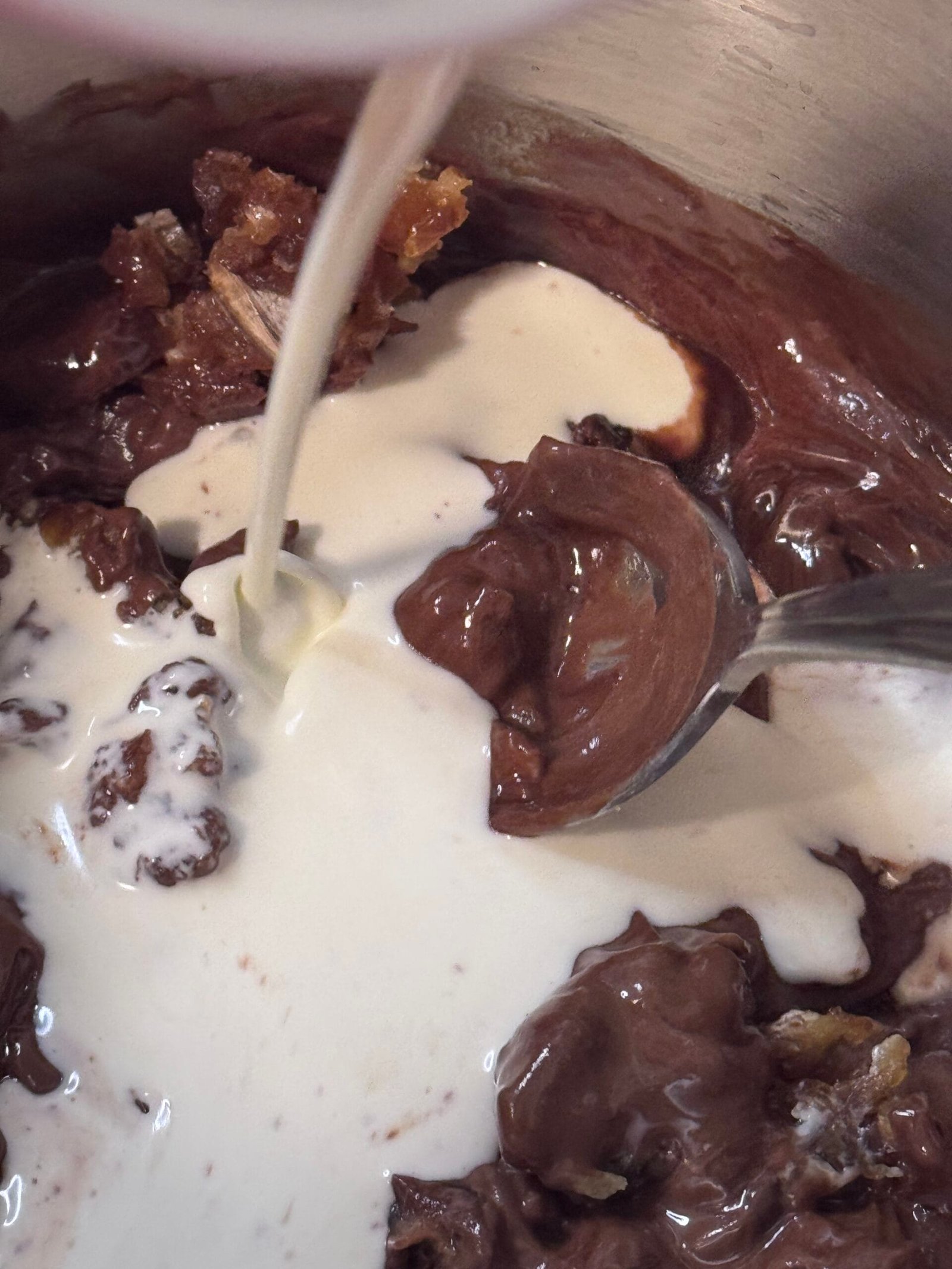 IMG_9081 pour heavy cream into chocolate mix