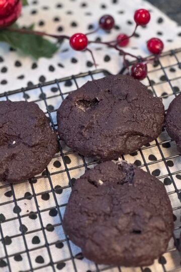 Chocolate Cookies with Marshmallow