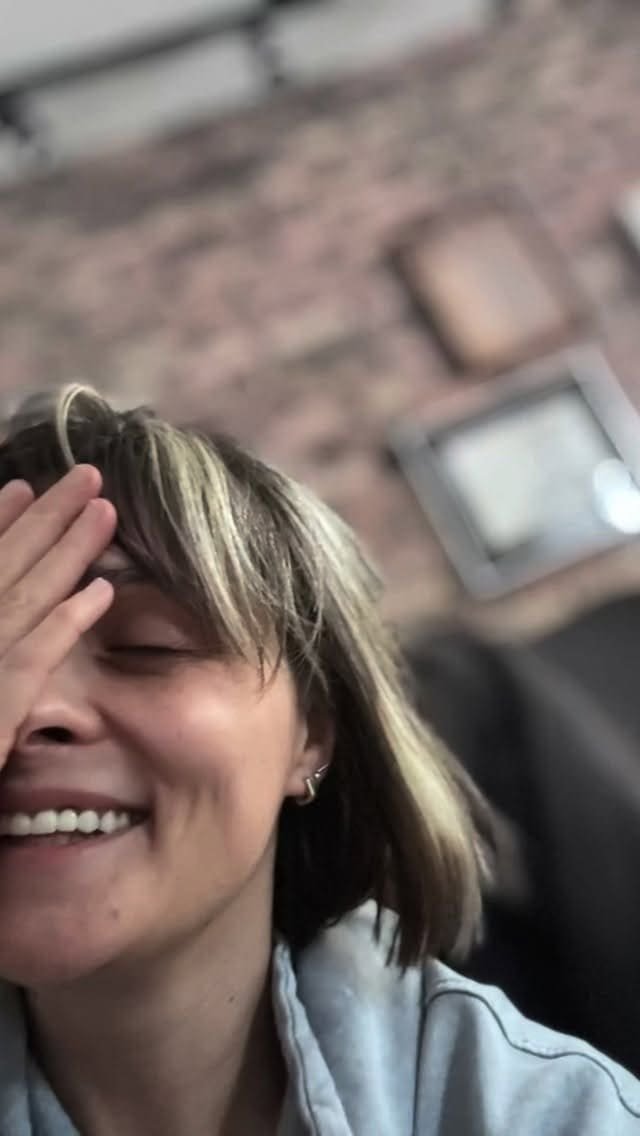 I almost did it… again!

I almost ordered takeout just because it felt easy.

Then I remembered…
I don’t need takeout to make dinner easy.

I’ve got a few simple hacks up my sleeve.

This is what keeps me from going back.
If you want these hacks too, say YES 👇

#easycooking #kitchentips #kitchentips #dutchovencooking