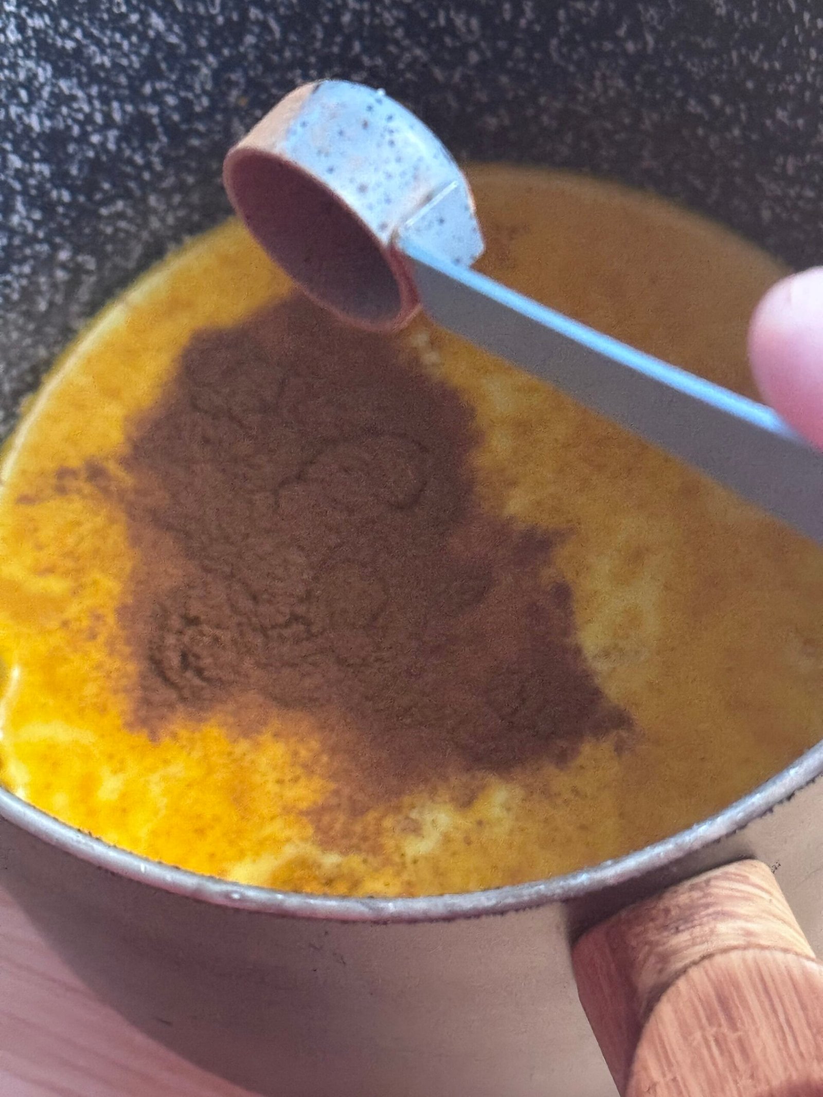 IMG_9778 blend spices with milk