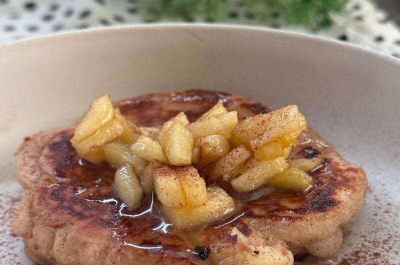 Heavenly Apple Cinnamon Pancakes