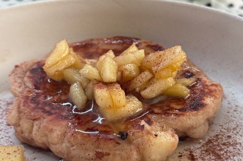 Heavenly Apple Cinnamon Pancakes