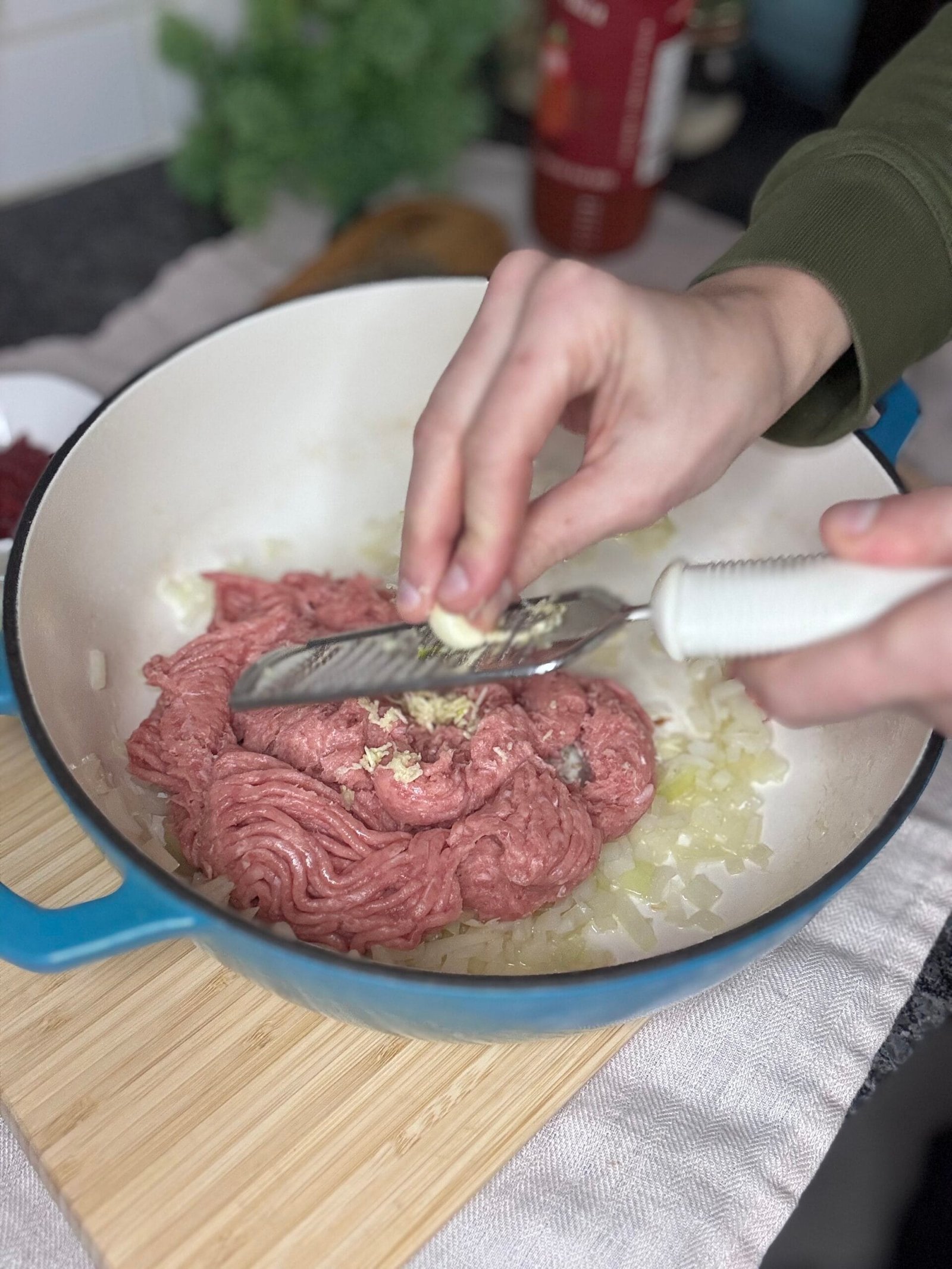 IMG_1013 add ground turkey and garlic