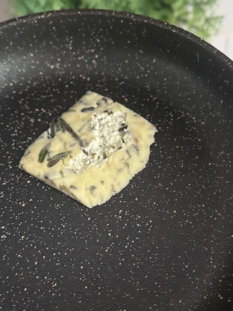 IMG_1146 melt herb butter