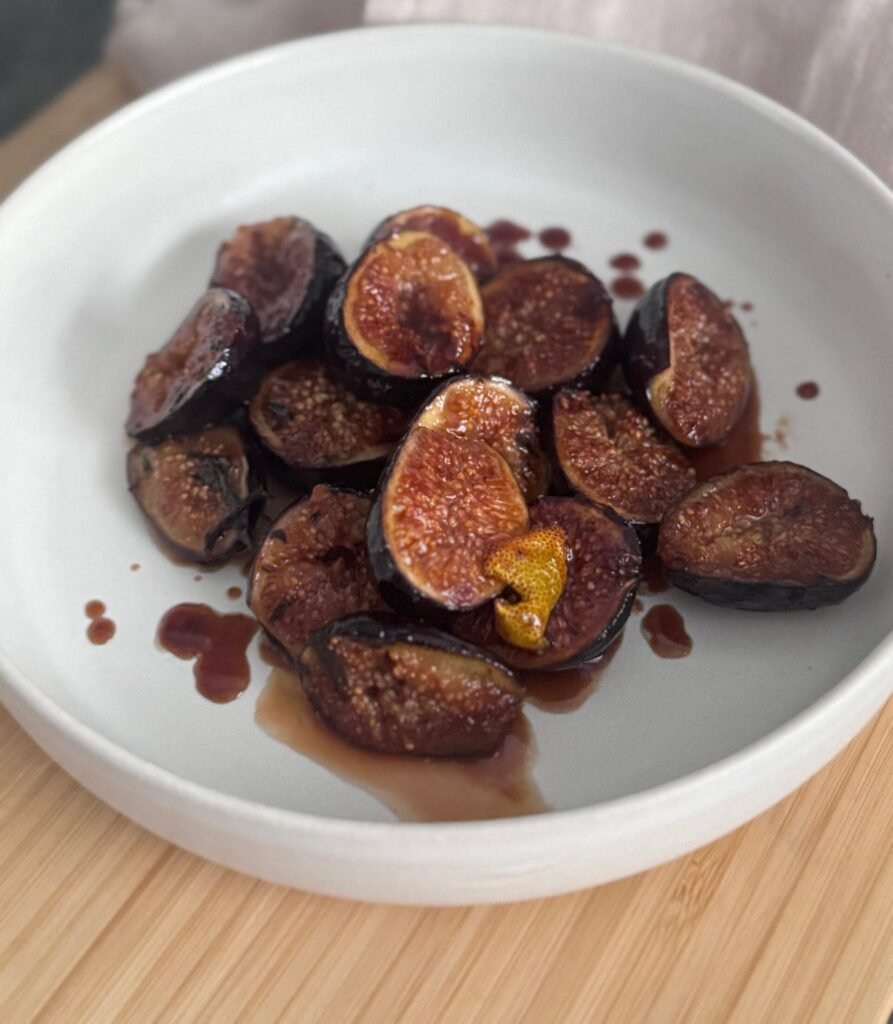 caramelized figs with maple syrup