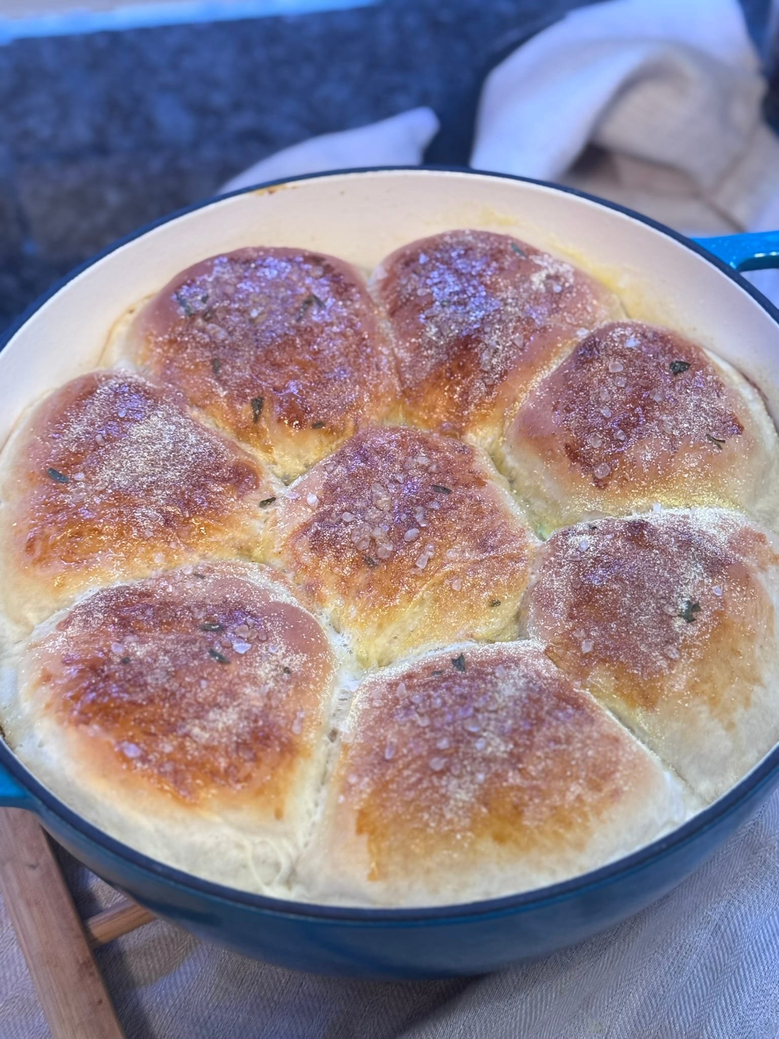 ready baked rolls