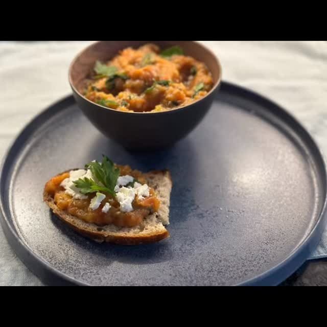 Roasted eggplant spread

Roasted eggplant makes all the difference. Roasting it softens the flesh, removes any bitter taste, and brings out a lightly smoky, rich flavour you just can’t get any other way. Plus, roasting is easy. All you need to do is pop it in the oven, and peel the skin off once it cooled down. Pop it in the blender to blend into a smooth paste.

Comment “EGGPLANT” for recipe

#eggplantrecipe #dips #kitchentips #easycooking #affiliatelink