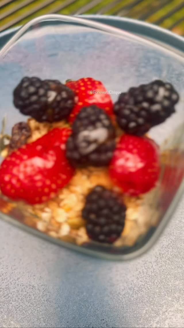 Homemade Granola - Forever!

I no longer buy - but make my own! The way I like it, as much as I need it!

Fresh and delicious 

Comment “GRANOLA” for my recipe

#easycooking #granola #kitchentips #affiliatelink