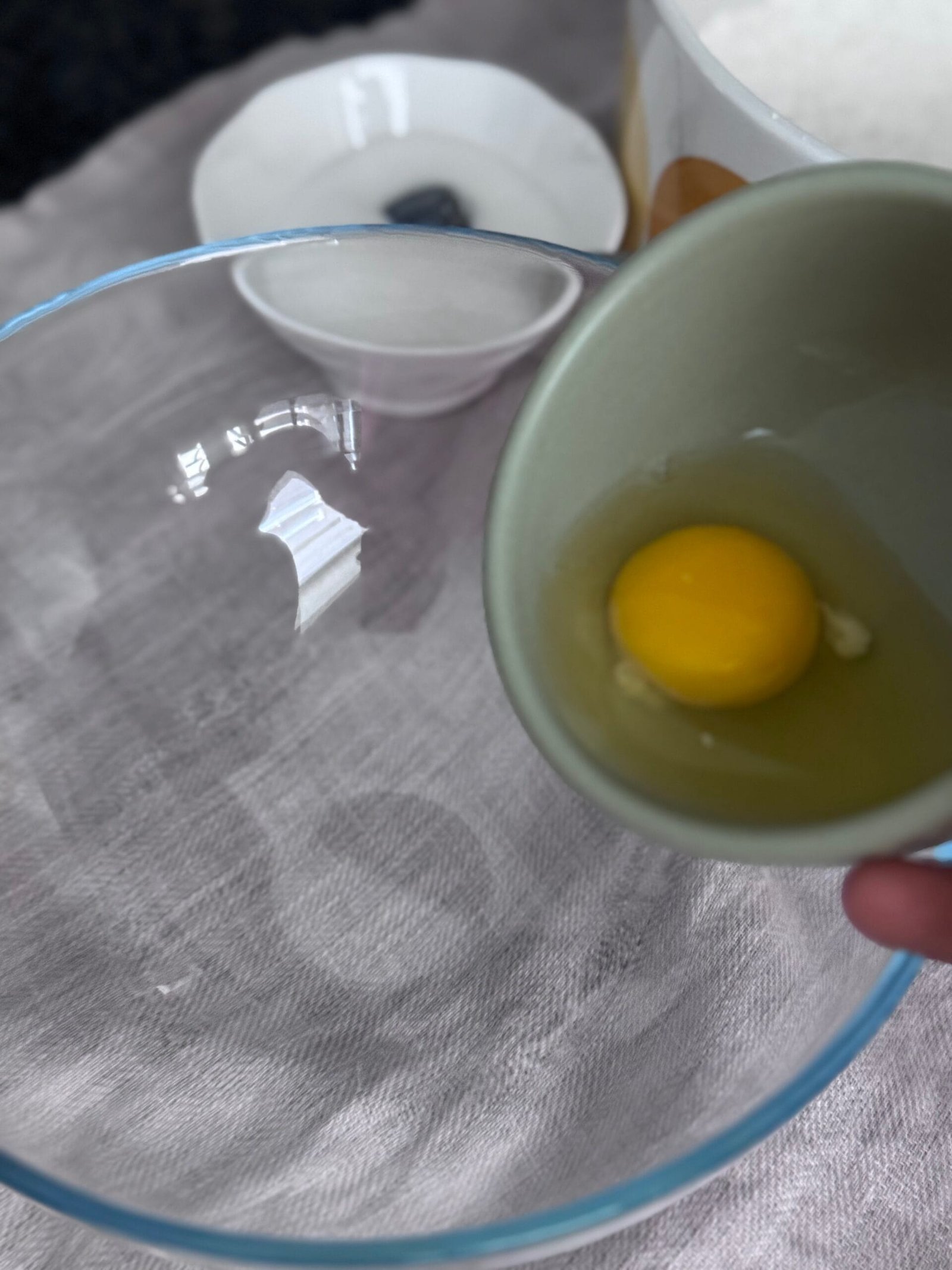 IMG_2298 mix eggs and sugar