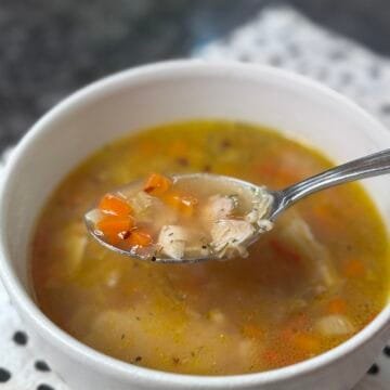 Mom's Homemade Chicken Noodle Soup