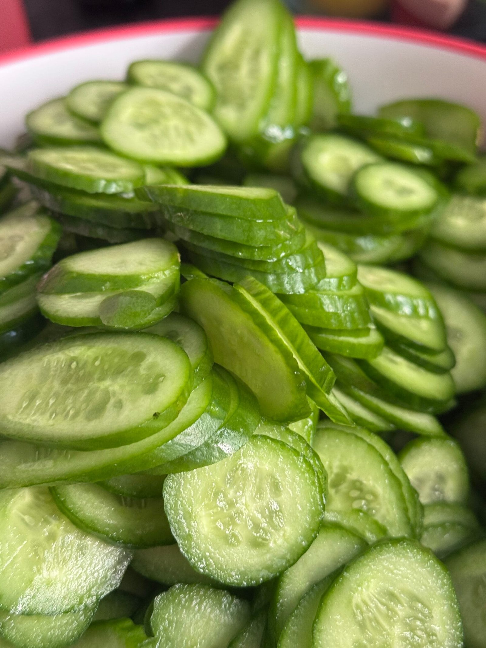 cucumbers sliced cucumbers
