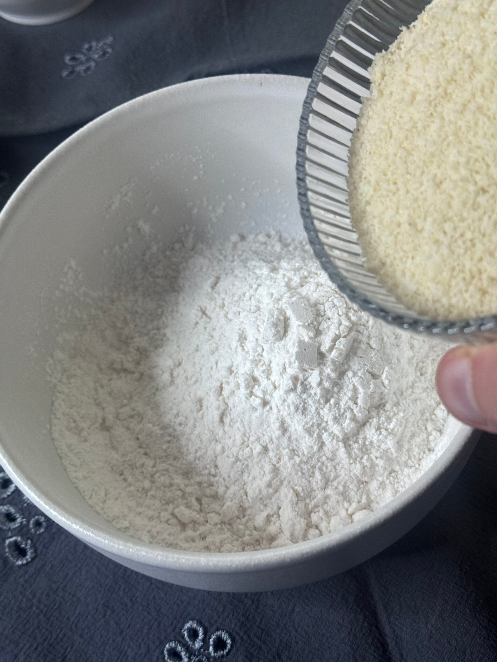 mix dry ingredients