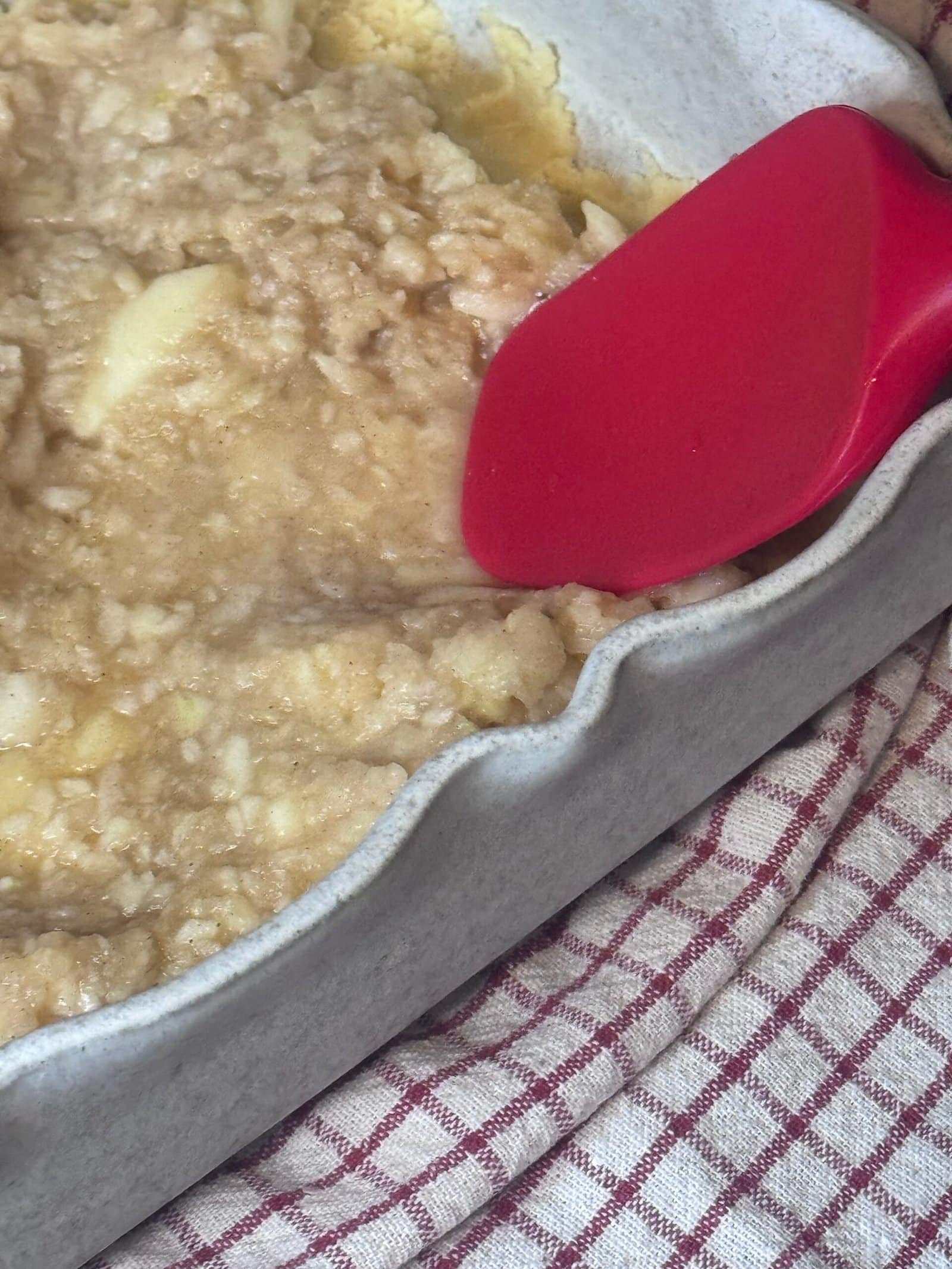 apple filling spread the apple filling