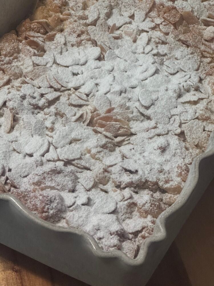 powdered sugar sprinkle sugar