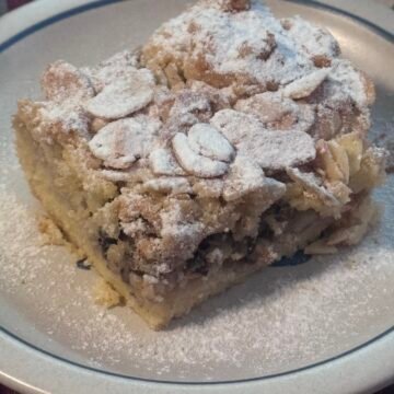 My Easy Apple Crumble Pie