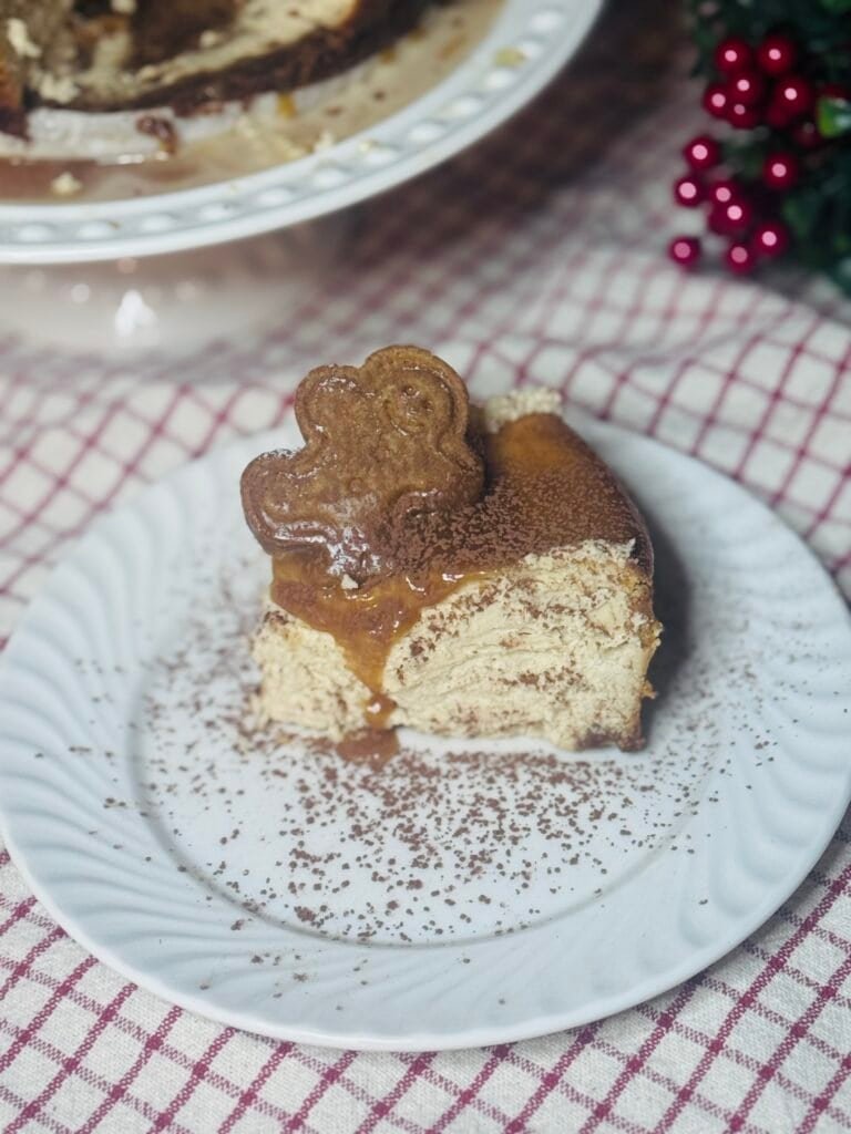 gingerbread cookie cheesecake