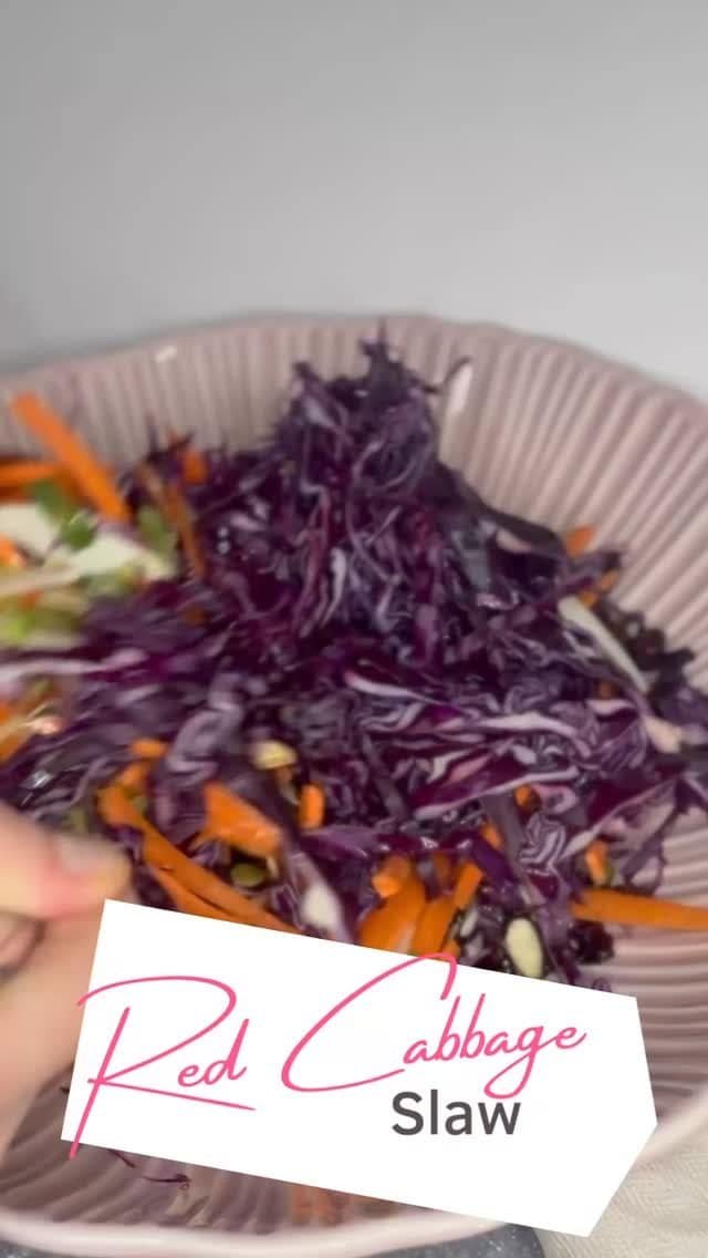 This red cabbage and carrots salad is crunchy, colourful, and easy to make. A healthy red cabbage salad recipe with seeds and simple vinaigrette.

Ingredients

For the salad
1 small red cabbage, shredded
1 large carrot, shredded
½ cup thinly sliced turnip
2 green onions, finely chopped
¼ cup dried cranberries
¼ cup sliced almonds, toasted
¼ cup pumpkin seeds, toasted

For the red vinaigrette
3 tablespoons red wine vinegar
¼ cup extra virgin olive oil
1 teaspoon honey
1 teaspoon Dijon mustard
1 garlic clove, minced
Salt and black pepper, to taste

Full recipe in link in bio @chickinapron 

#coleslaw #redcabbagesalad #saladrecipe #easycooking #affiliatelink