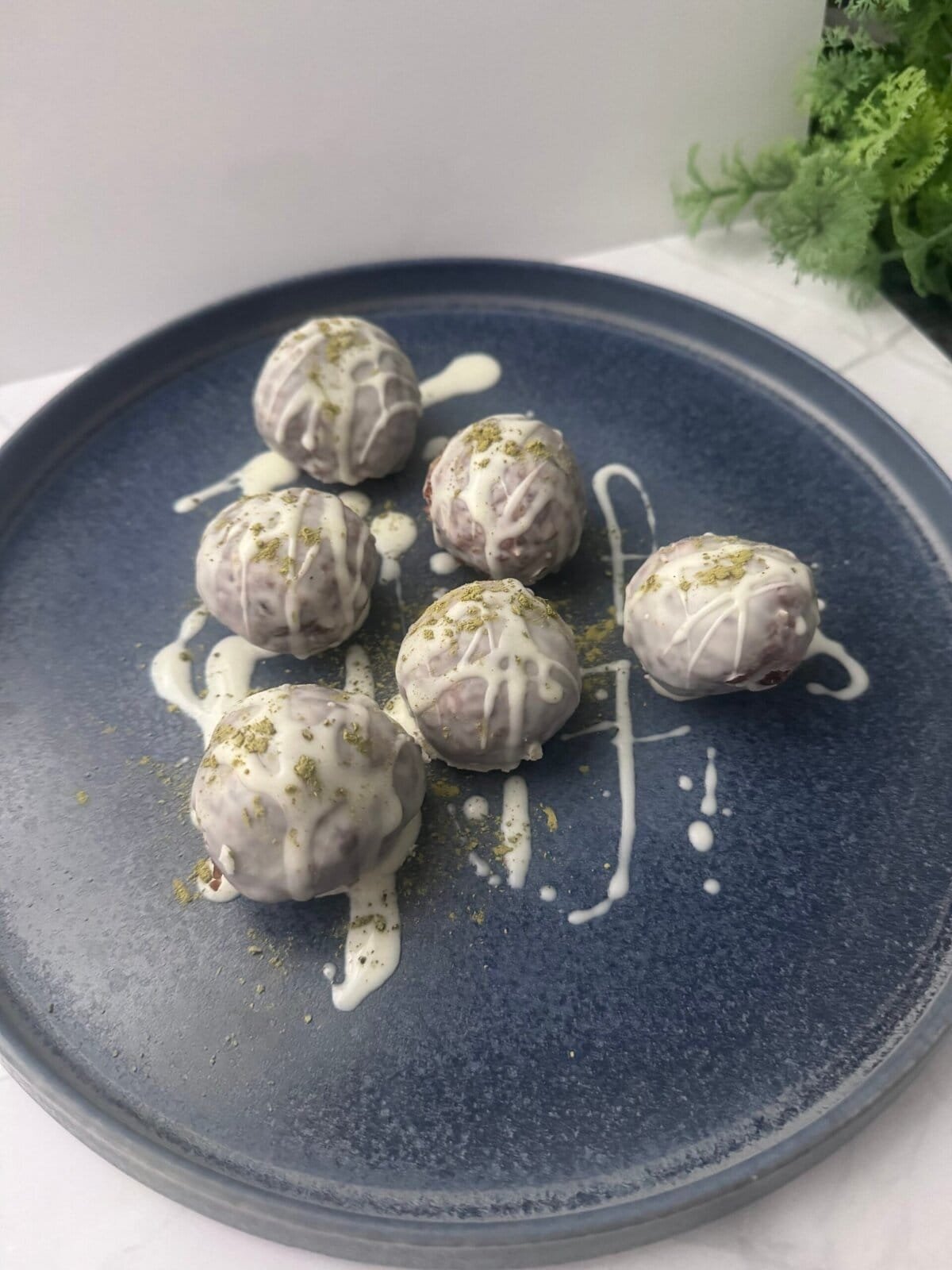 chocolate protein balls chocolate protein balls