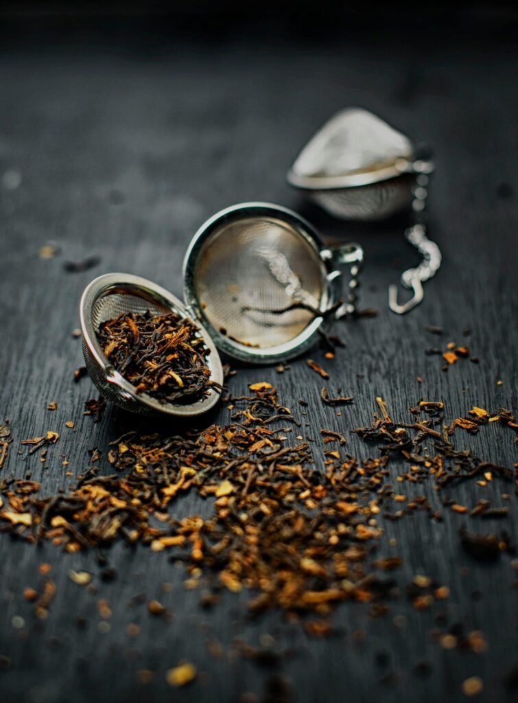black tea leaves