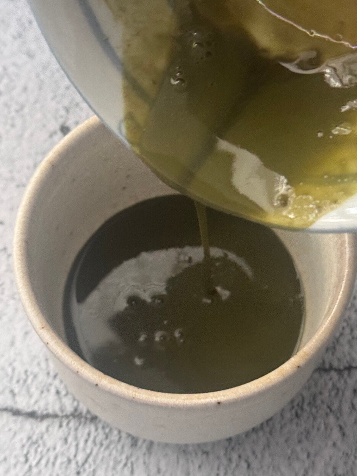 matcha cup pour matcha in a cup