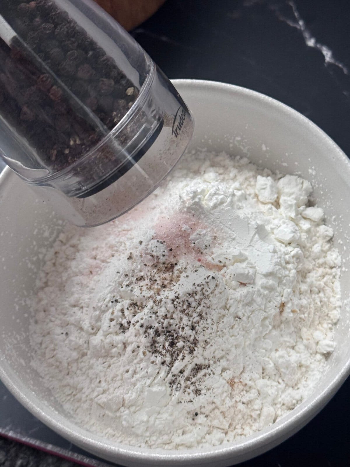 add spices add spices to flour mix