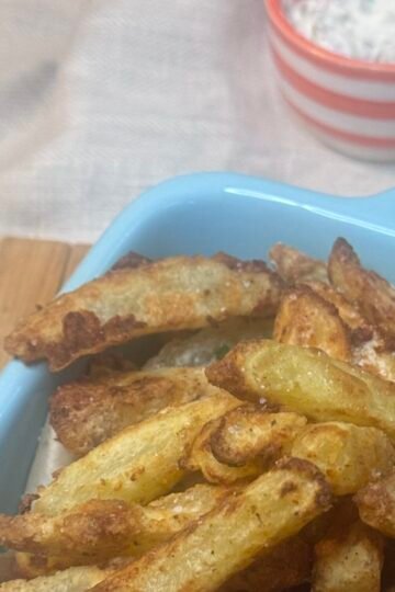 Crispy Oven Baked Fries (Homemade Baked French Fries)