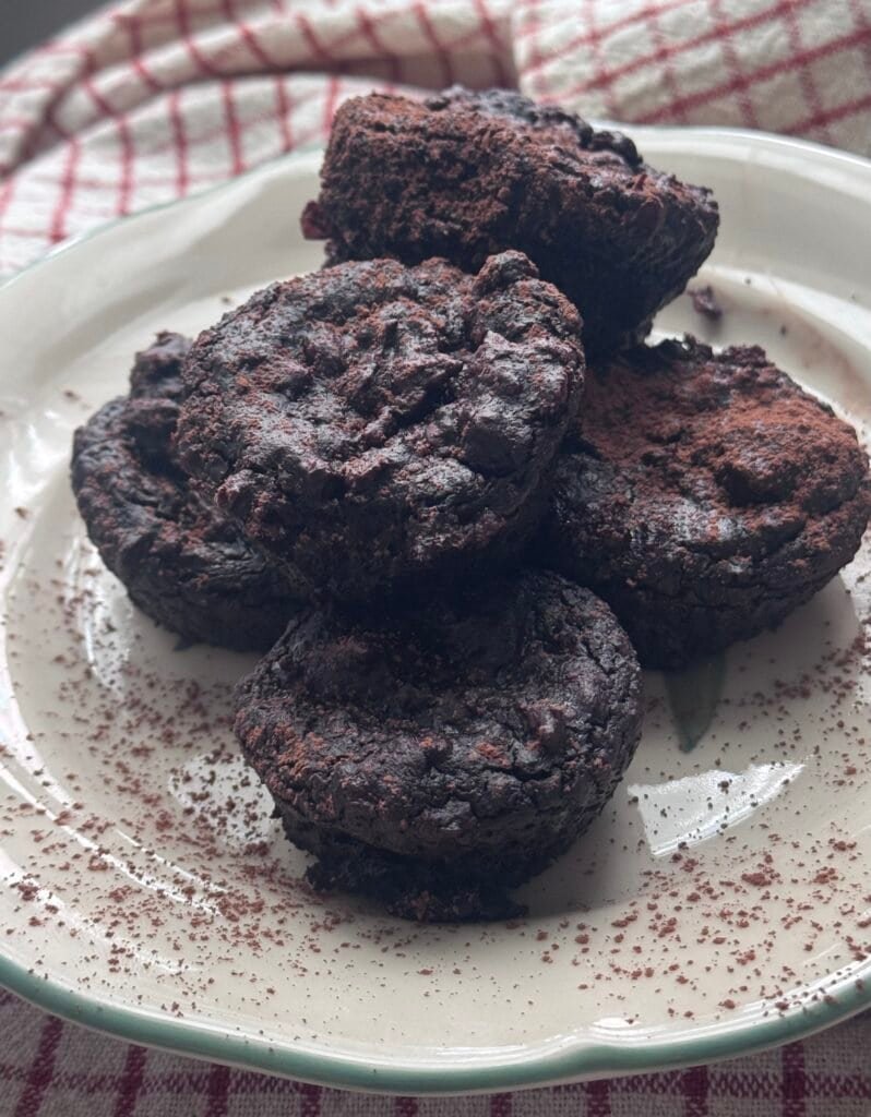 Chocolate Brownies with Dates (Vegan)