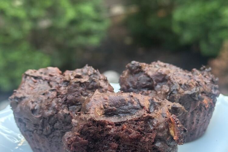 Chocolate Brownies with Dates (Vegan)